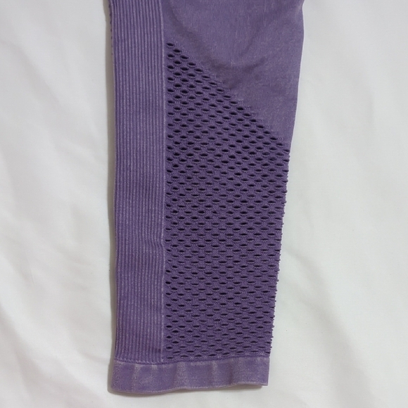 Fabletics Sync Seamless High-Waisted 7/8 Leggings, Color Washed Violetta Size S - Picture 6 of 15